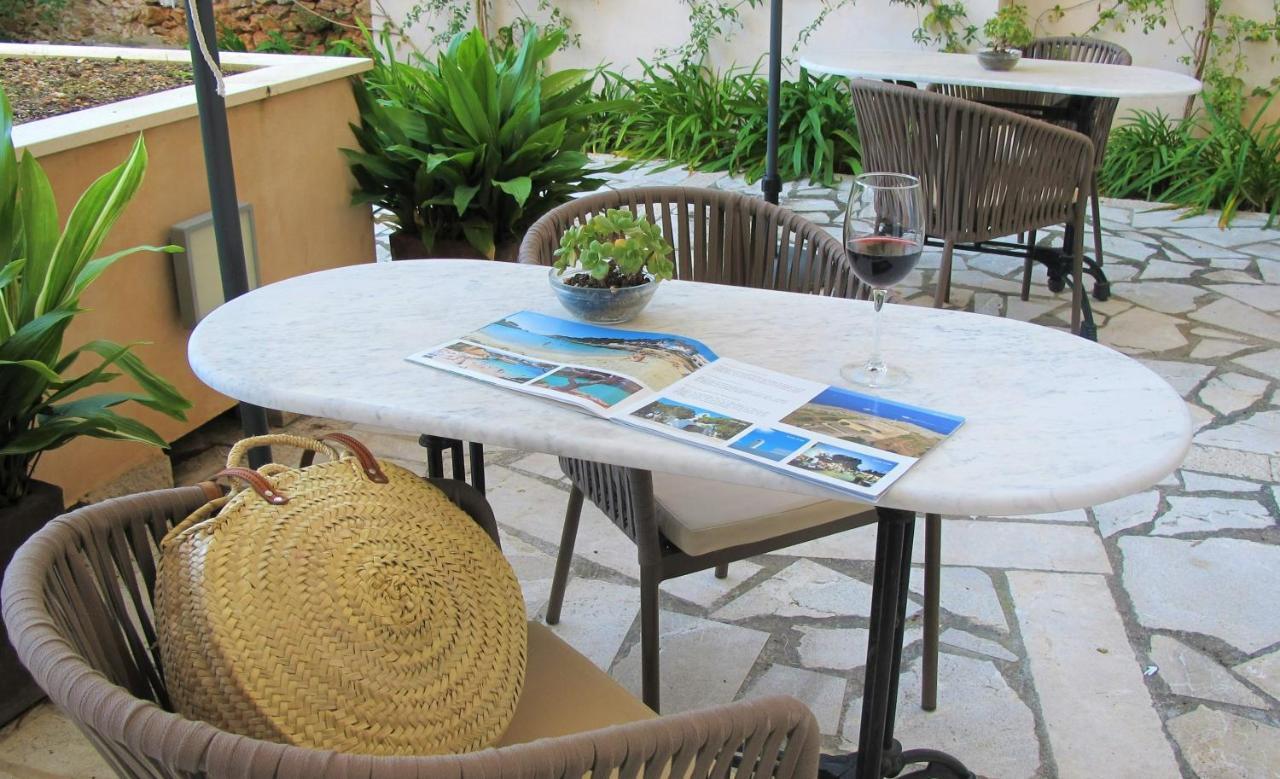 Boutique Hotel Petit Sant Miquel (Adults Only) Calonge  Экстерьер фото